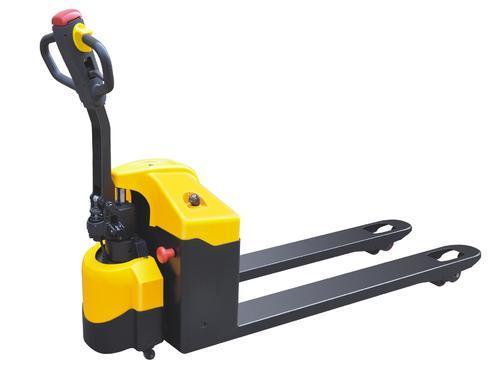 Reach and Pallet Trucks